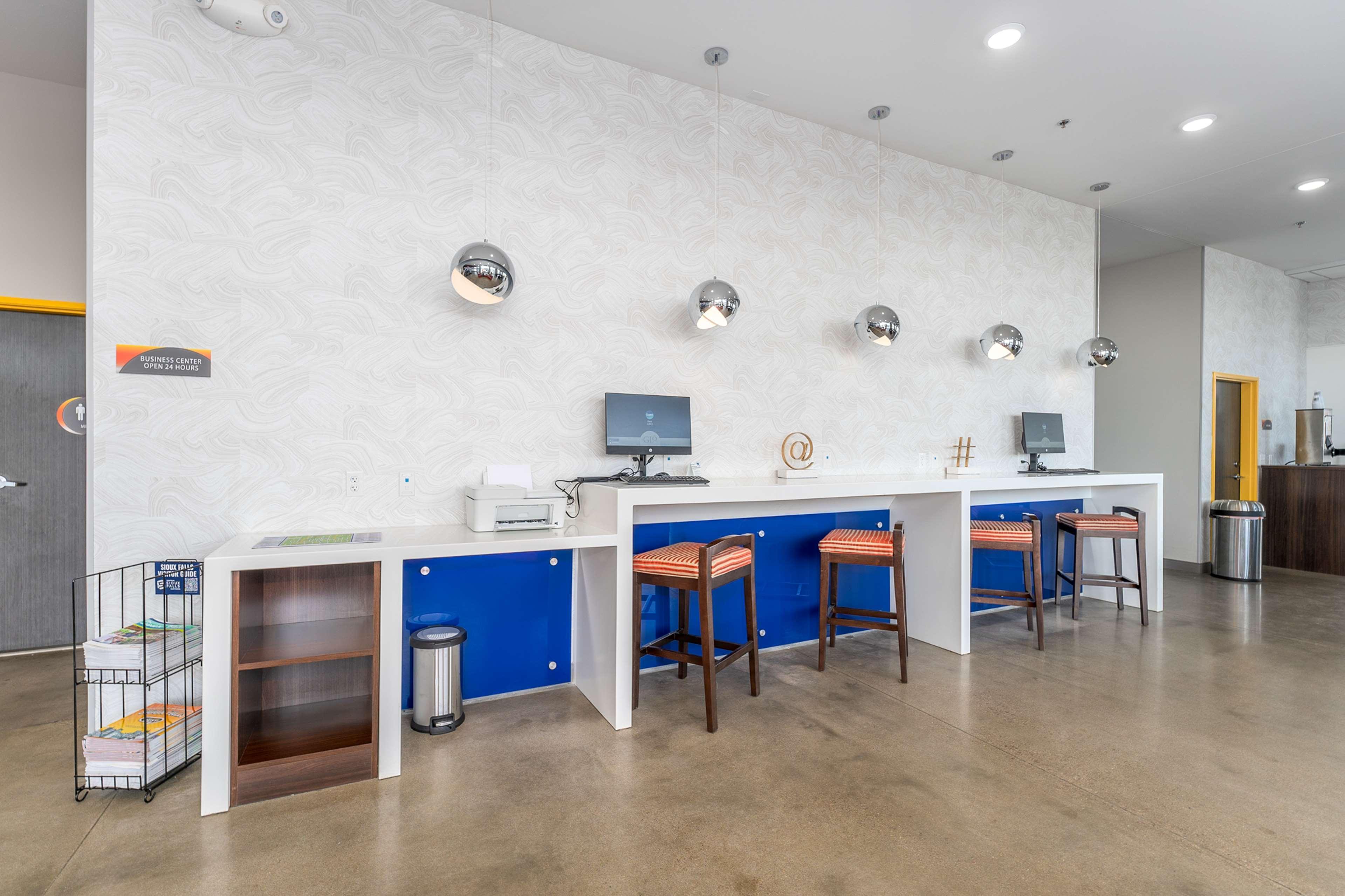Glo Best Western Dawley Farms In Су-Фолс Екстер'єр фото
